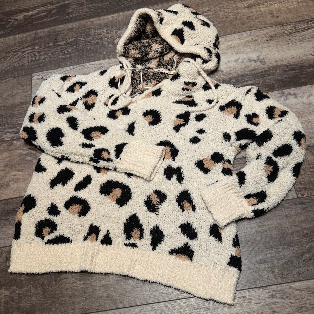 Ladies Leopard Print Boutique Hoodie, Soft Material Size L